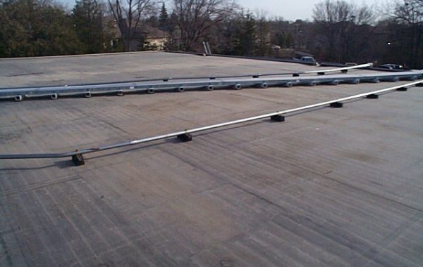 Fully Adhered EPDM System